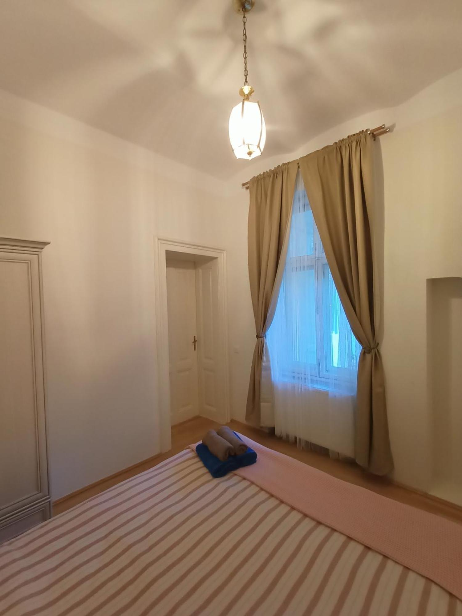 Garden Of Light Apartment 锡比乌 外观 照片