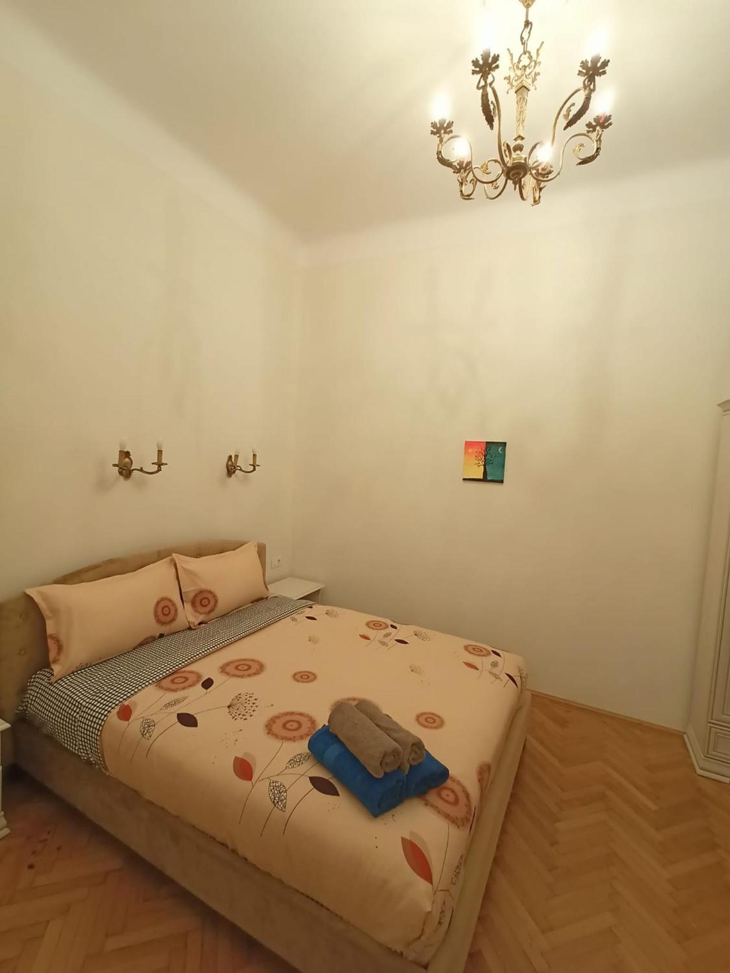 Garden Of Light Apartment 锡比乌 外观 照片